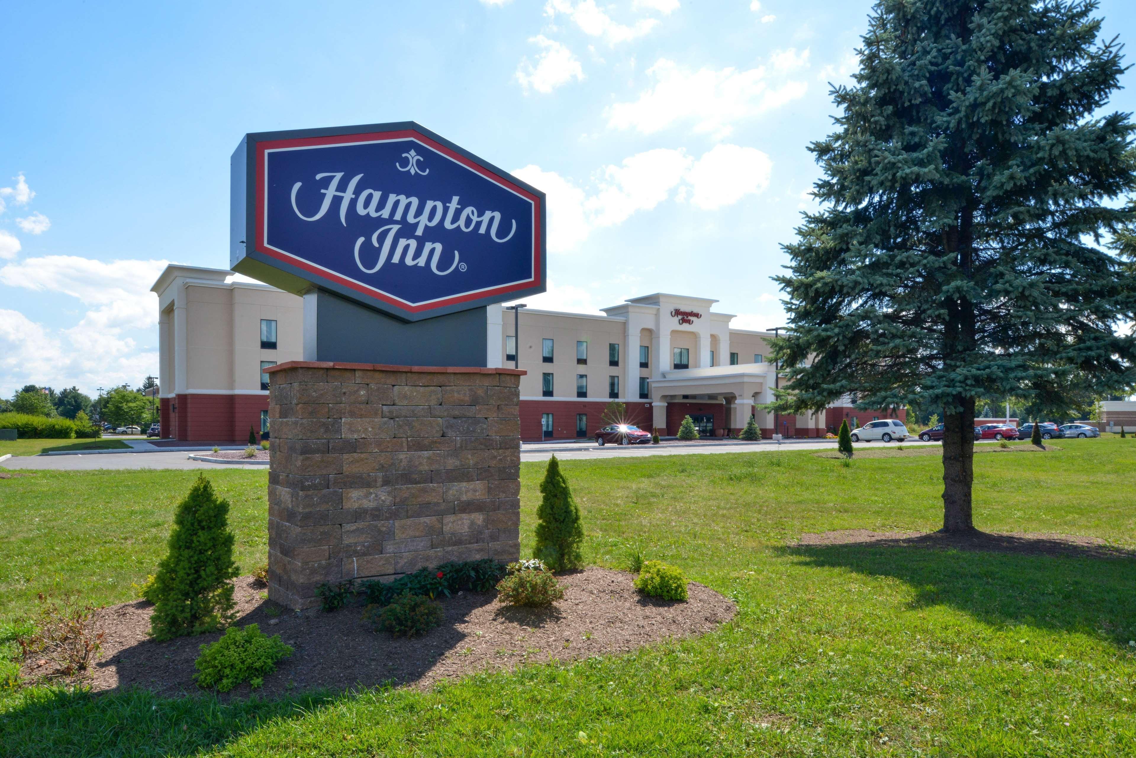 Hampton Inn Rome Exterior photo